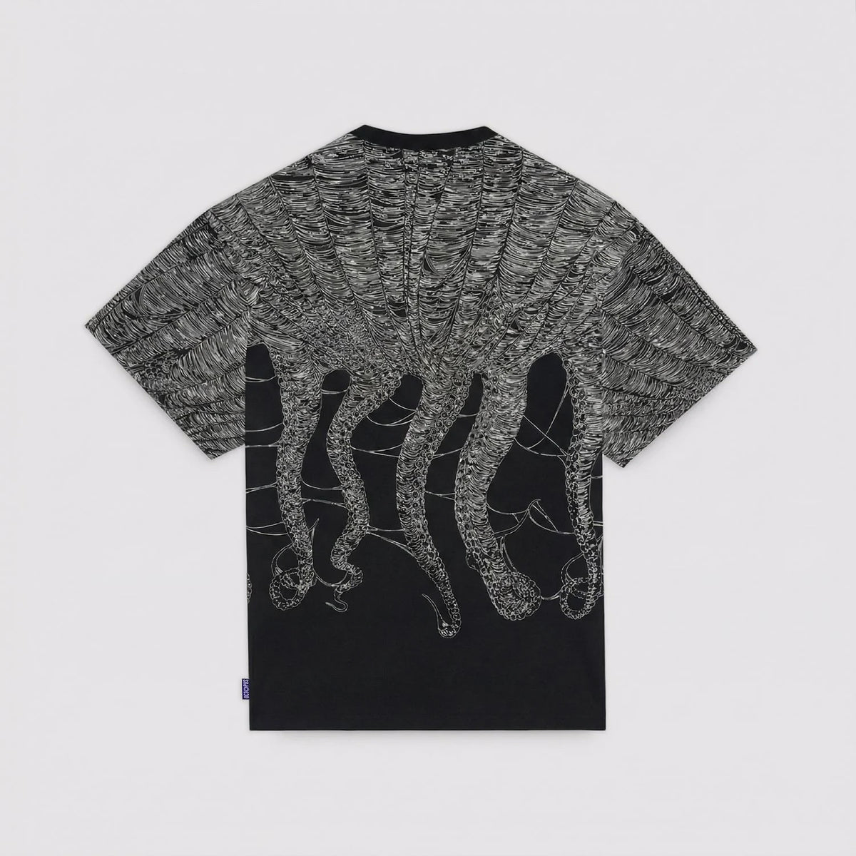 Octopus Cobweb Tee By Luca Devinu Black